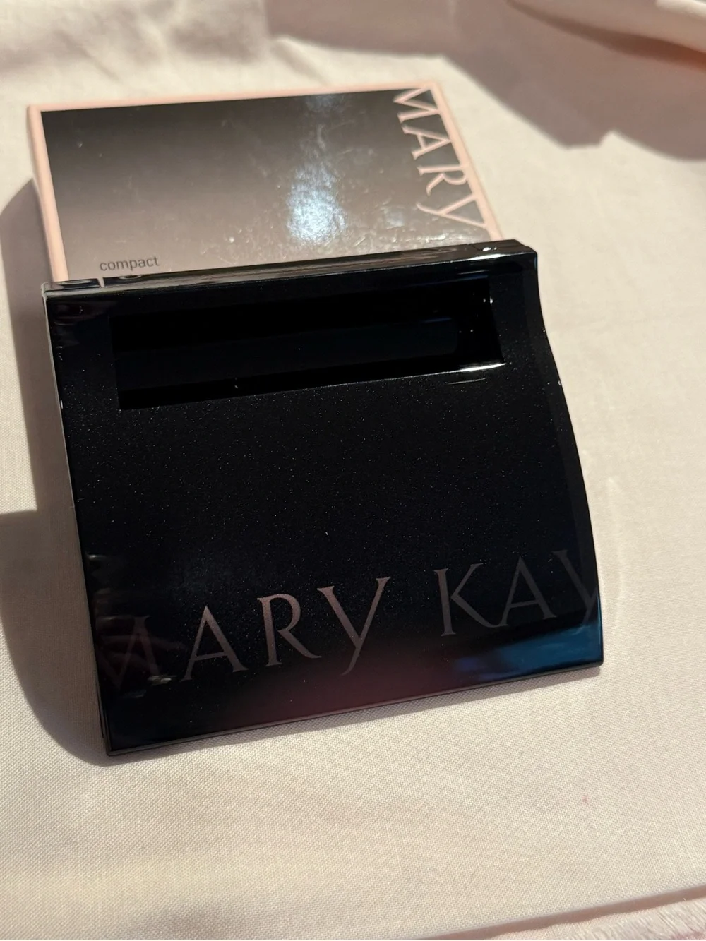 Copper Glow Eye Shadow Mary Kay Mineral Eye Color B4GO FREE Black compact